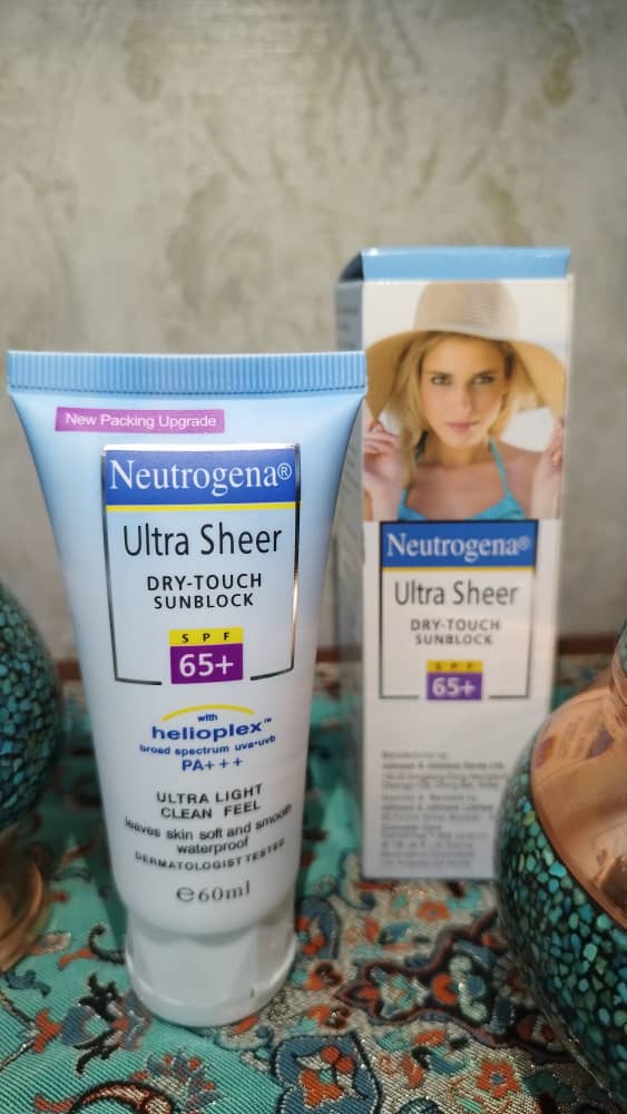 ضد آفتاب نوتروژینا اورجینال ULTRA SHEER حاوی +SPF 65