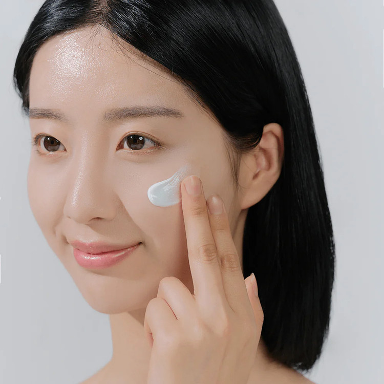 Skin1004 Madagascar Centella Hyalu-cica