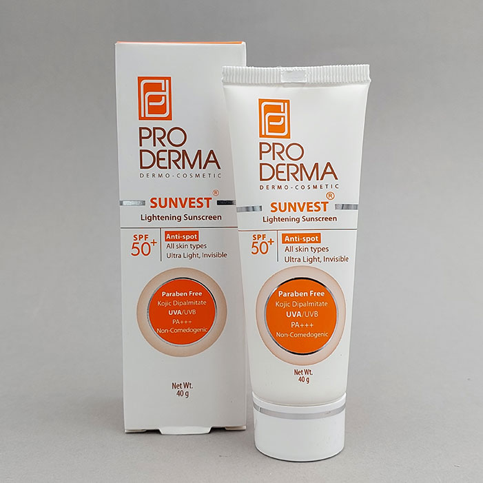 کرم ضدآفتاب و روشن کننده لک های پوست پرودرما PRO DERMA فاقد رنگ spf 50 حجم 40 گرم